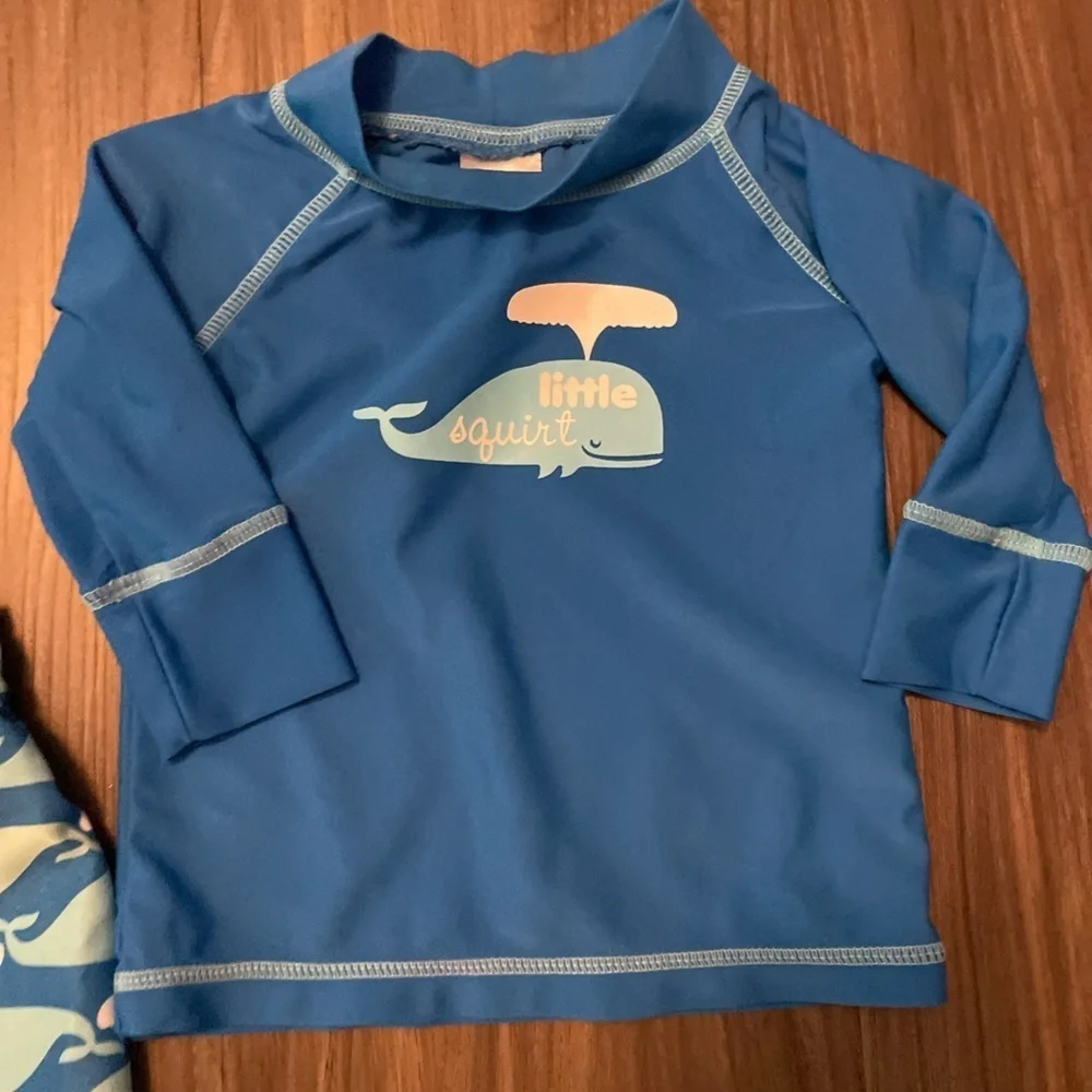 Boutique Baby Blue Whale Rashguard And Swim Trunks Set size 3/6M